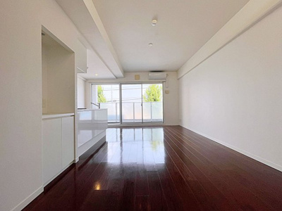 【居間・リビング】 | Legcy八事【名古屋市賃貸・RC造】