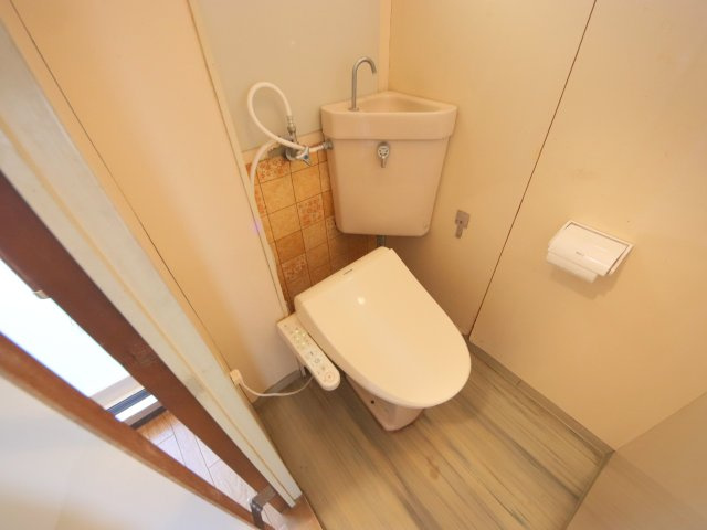 近鉄東生駒ガーデンハイツI棟のトイレ