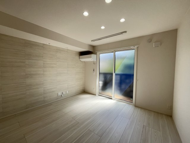 rekora(レコラ)の居間・リビング