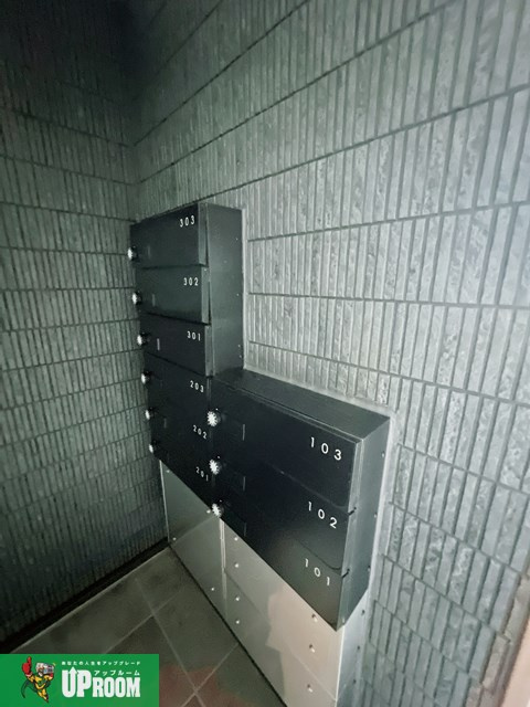 LECOCON岩倉Ⅳのエントランス
