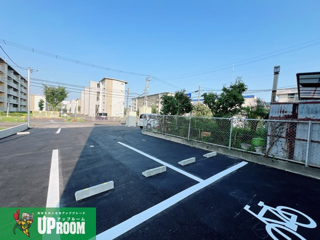 LECOCON岩倉Ⅳの駐車場