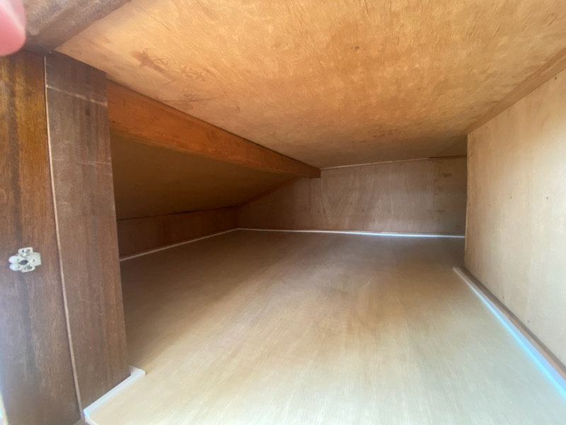 西城南戸建の収納