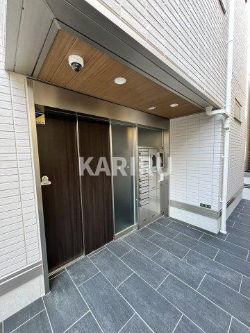 アザレア深江橋のエントランス