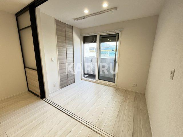 アザレア深江橋の洋室