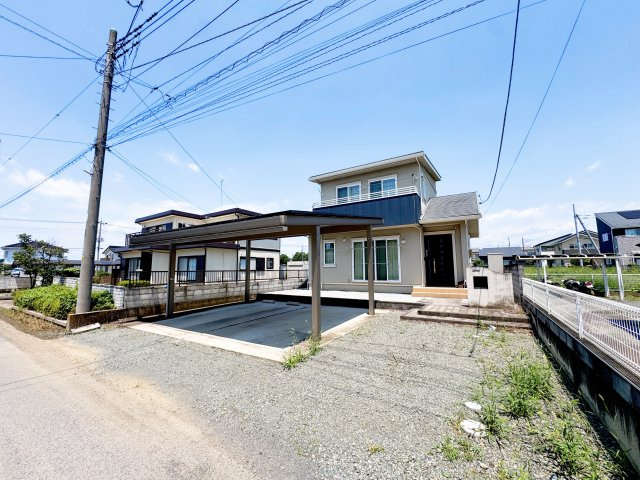 太田市大原町　中古住宅の外観