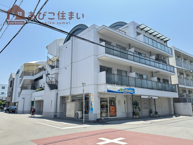サンデンフラッツの外観