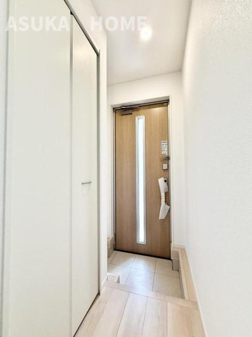 旭区金が谷新築戸建の玄関|シンプルで使いやすい玄関です