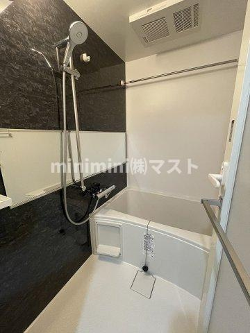 スプランディッド上本町WESTの浴室