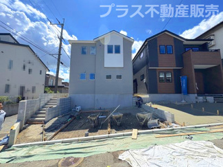 【外観】 | まもなく完成。ご内覧は可能です。ご見学はプラス不動産販売にお任せ下さい。