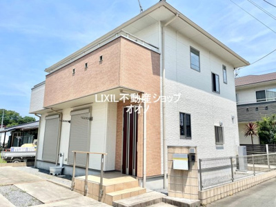 【外観】 | 加須市東栄２丁目　中古戸建 | 温もりのある落ち着いた色合いの外観です。