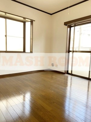 Ｋハウスの居間・リビング