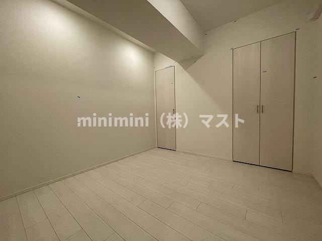 スプランディッド上本町WESTの洋室