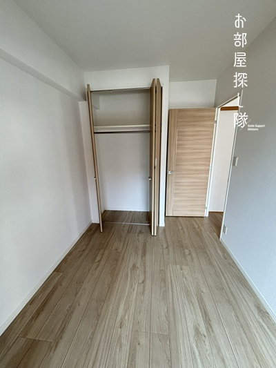 アーバンパレス六ツ門セントラルベースの洋室