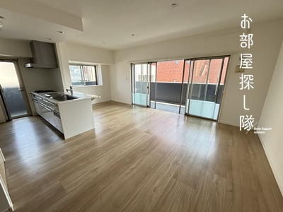 アーバンパレス六ツ門セントラルベースの居間・リビング