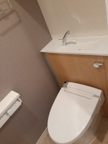 エクセレント　ヴィラ　Ⅰのトイレ|清潔感のあるトイレです