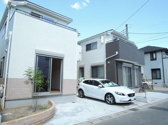 西都賀貸家の外観