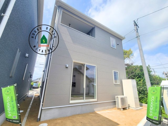 東諸県郡国富町本庄第3-2棟（1号棟）の外観|デザイン性のある外観です。