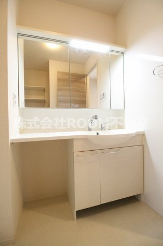 花笑み荘の洗面所|広い洗面スペース