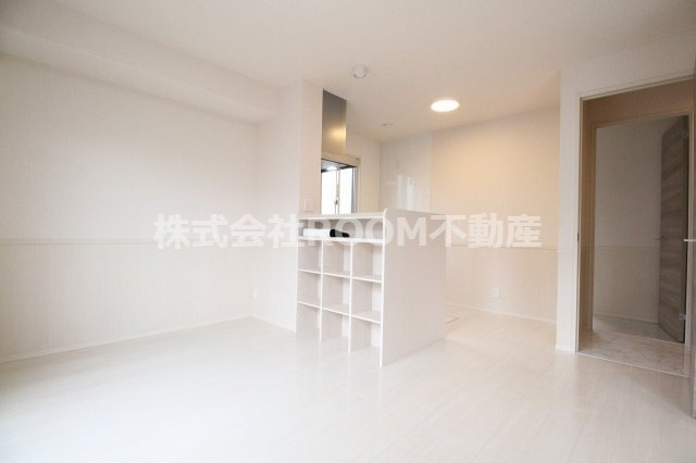 花笑み荘の居間・リビング|リビングです