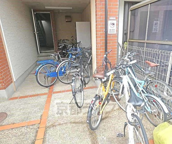 Casa Cuboのその他共用部分|駐輪場です