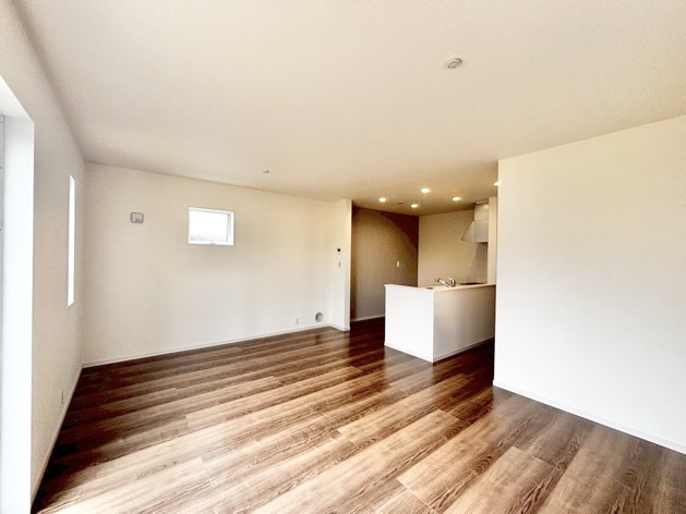 リーブルガーデン碧南市若宮町　全5棟　新築戸建の居間・リビング