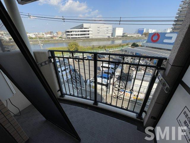 【バルコニー】 | CASAMT東三国