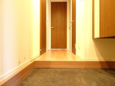 【玄関】 | ヴィラルミナス羽根木