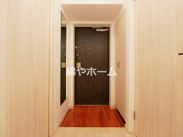 プレジオ難波ASIANの玄関|ゆったりとした玄関です