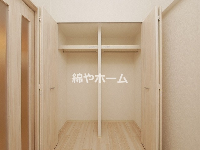 プレジオ難波ASIANの収納|大きなものも収納できそうです