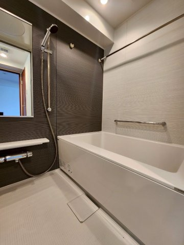 エグゼK&KⅡの浴室|浴室乾燥機付きのバスルーム