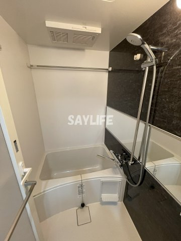 スプランディッド上本町WESTの浴室