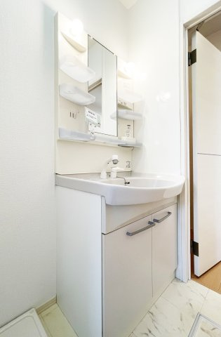 エーデルハイム　Ⅱ棟の洗面所