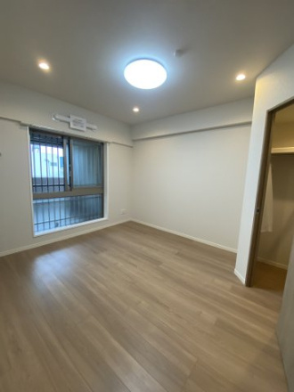 シーズガーデン桐生本町の洋室|使い勝手のいい洋室です