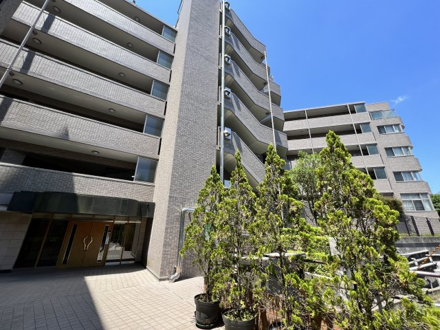 海まで4分！ファミール逗子シーサイドヒルズ　2階の外観|陽当良好