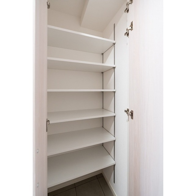 グランカーサ平井の収納