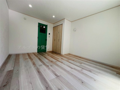 【寝室】 | ハーミットクラブハウスSwing