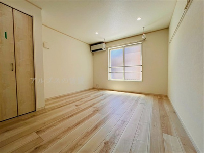 【居間・リビング】 | ハーミットクラブハウスSwing