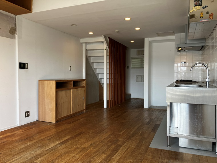 経堂セントラルマンションの居間・リビング