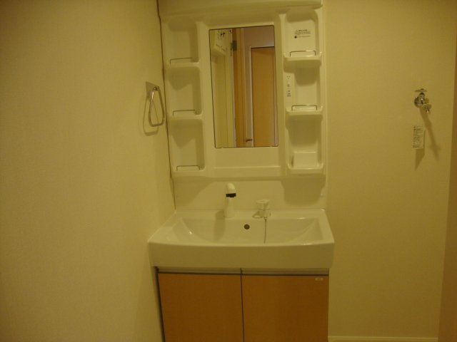 エターナルの洗面所|洗髪洗面化粧台