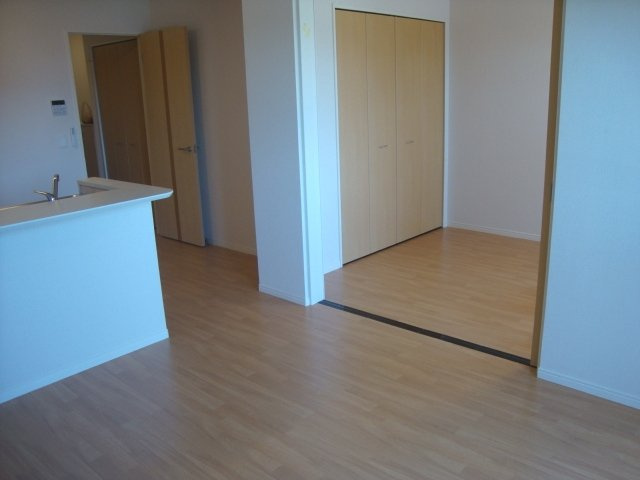 エターナルの居間・リビング|リビング