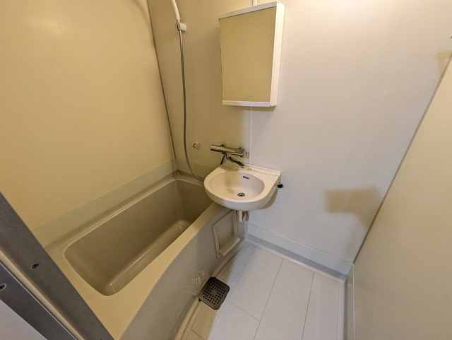 バス・トイレ別です♪