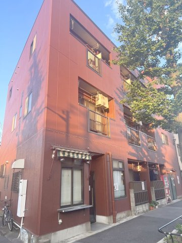 サラ　デ　カサの外観