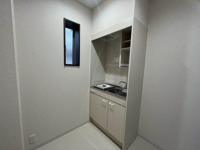 4丁目13番11のキッチン