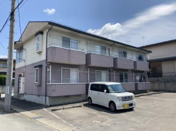 エステート東青田　北棟の外観