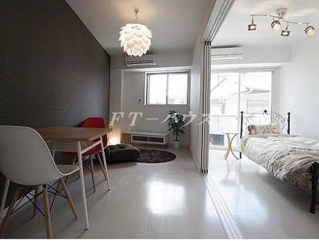 グレーシャルマンのロビー