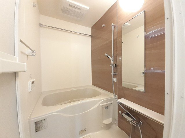 ソレイユ　Ｂの浴室|お風呂です