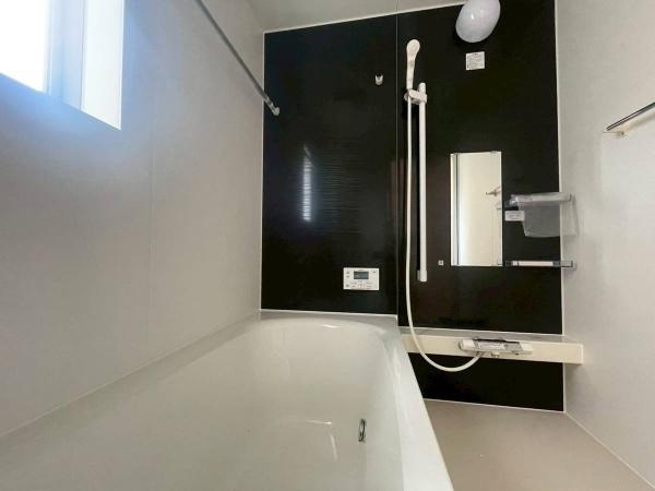 紀の川市下井阪第3-4号棟　新築戸建の浴室