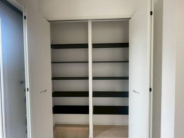 紀の川市下井阪第3-4号棟　新築戸建の収納|シューズクローク