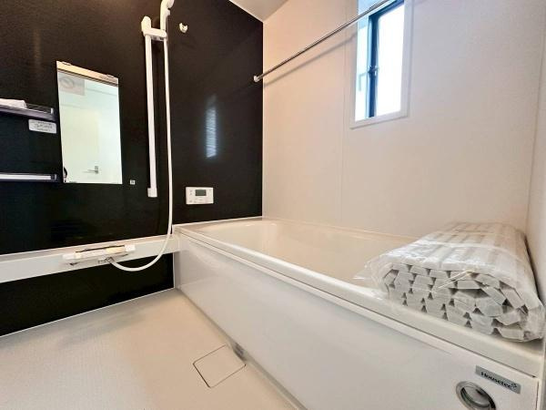 紀の川市下井阪第3-3号棟　新築戸建の浴室