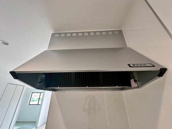 紀の川市下井阪第3-3号棟　新築戸建のキッチン|換気扇